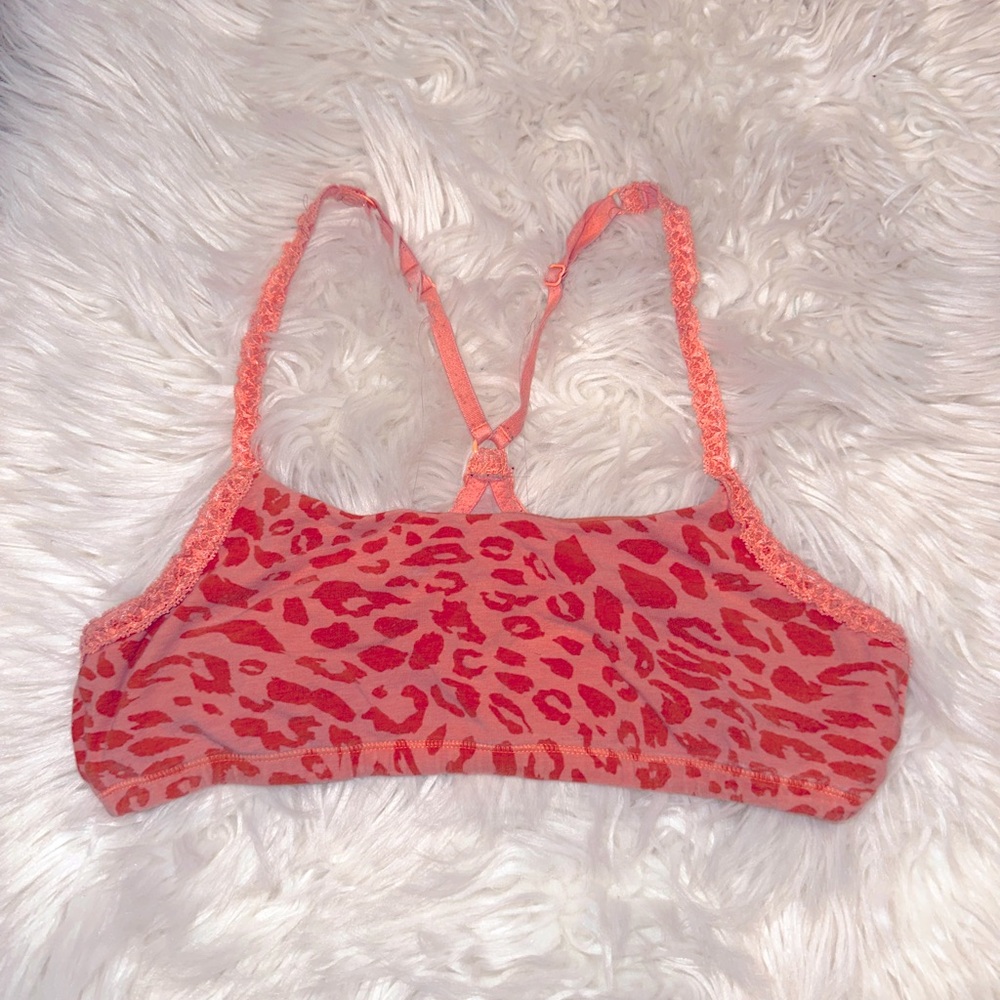 PINK Victoria Secret sports bra